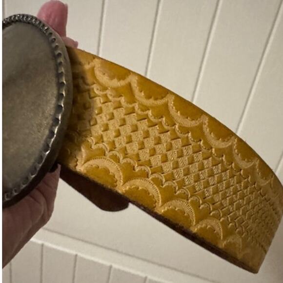 NWOT Free People Duke Concho Belt Ochre XS/S - Picture 13 of 15